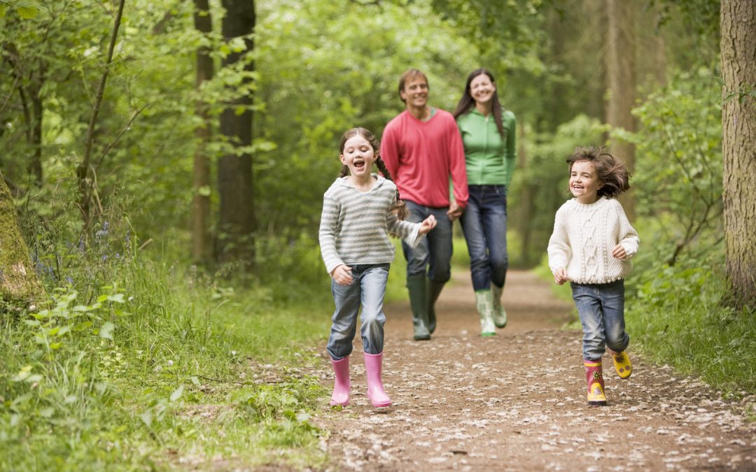 Why You Should Plan Outdoor Activities With The Kids This Easter
